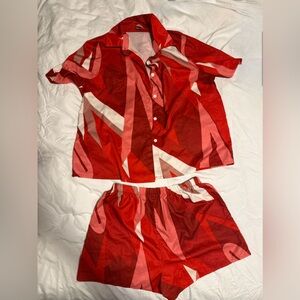 Red short set